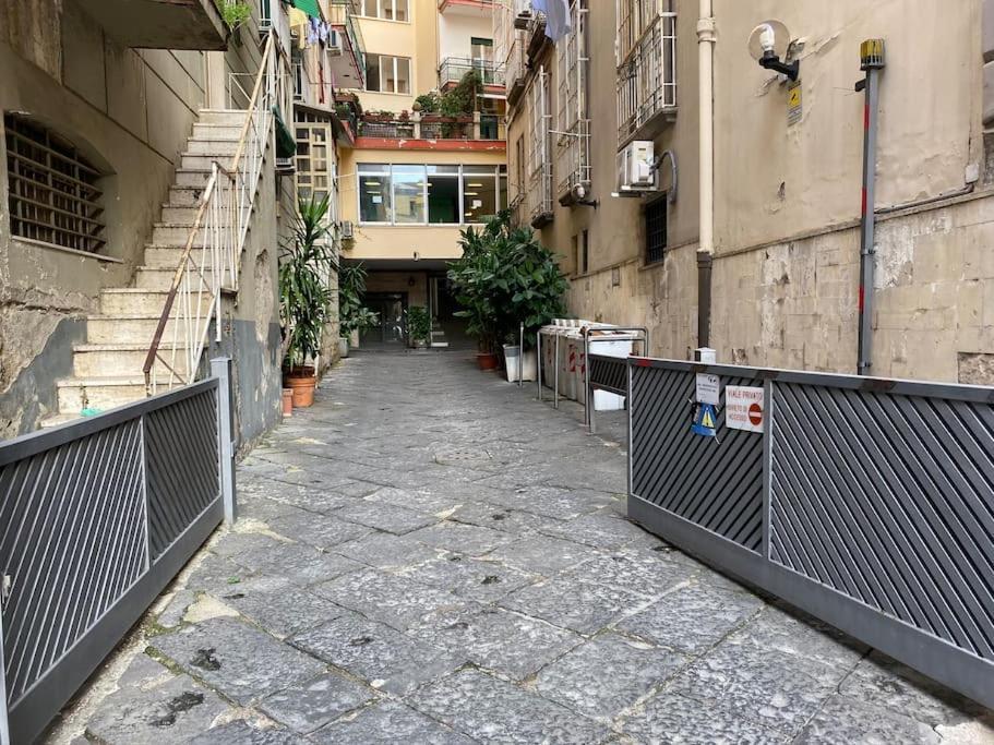 La Casa Di Mio Padre Apartment Наполи Екстериор снимка